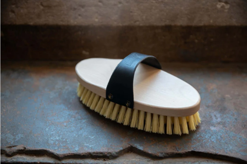 Smart Grooming - Water Brush-1